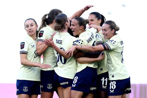 Article image:Everton Women snatch late equaliser in a six-goal thriller against Aston Villa