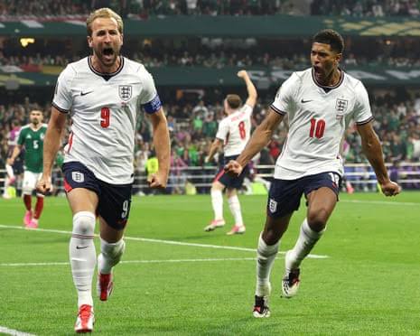 England's 10 men hang on after Kane penalty to beat Mexico in World Cup thriller | World Cup 2026 | The Guardian